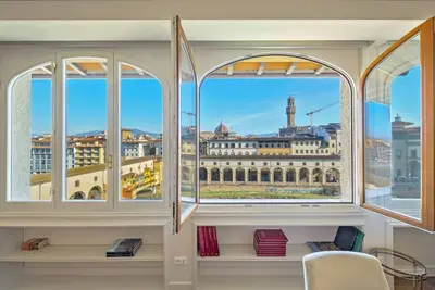 Dreams Over Ponte Vecchio with outstanding view