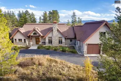 Image de Beautiful 4-bedroom house on 8 acres near Fraser - privacy and amazing views! \n