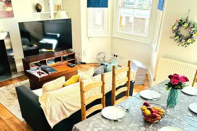Image de Master Lovely Apartment by Chelsea
