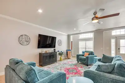 Image de Amarillo Home w/ Hot Tub, 7 Mi to Wolflin Square!