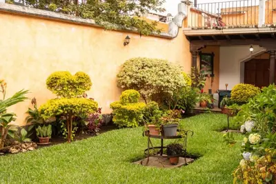 Exclusive and Colonial Condominium, Private Jacuzzi, Terrace, Garden