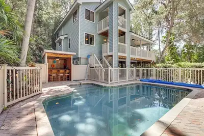 Image de 4-bedroom vacation home just 12 minutes to John's Pass Village & Boardwalk