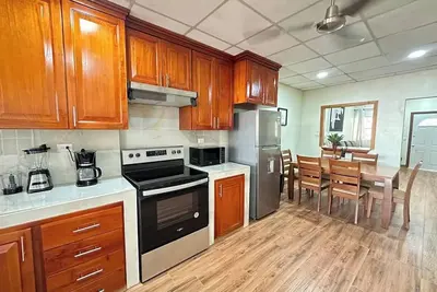 Image de Cozy home near Surf City with Garden! Community Pool & Nice Playgrounds!