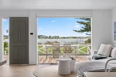 Image de Percys Place- Waterfront, pet and family friendly