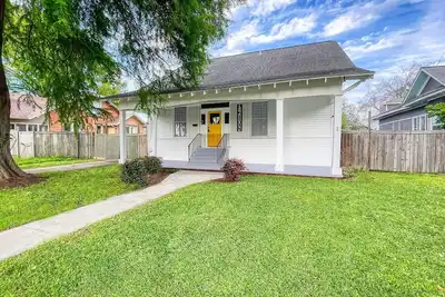 Image de Charming 2-bedroom house in enjoyable Lafayette walking distance from Downtown.