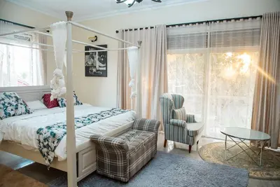 Image de Spacious 5-bedroom bungalow in charming Kampala with WiFi
