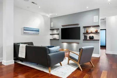 Image de Waterfront Park | Gin Joint | Magnolia's