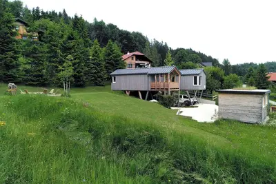 Image de Modern vacation home on the mountain with large garden in the beautiful Salzkammergut region