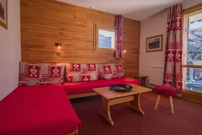 Image de Valmorel: 2 Pièces au Pied des Pistes, Balcon, Cuisine équipée