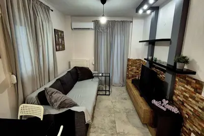 Image de Appartement \"Miltos's House Thessaloniki\" avec jardin privé, Wi-Fi et climatisation
