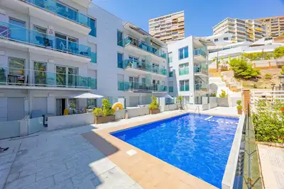 Image de Appartement 'Playa De Poniente 1-5' avec vue sur mer, Wi-Fi et climatisation