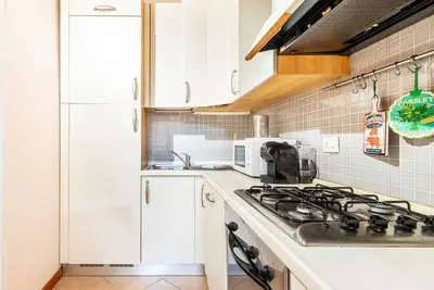 Image de Appartement 'Home In Sant'Ambrogio' avec Wi-Fi et climatisation