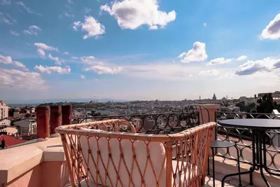 Image de Homie Suites | Cihangir | Penthouse w Seaview #Tu7