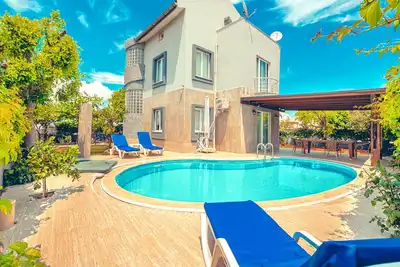 Image de Private luxury villa tailored made to guest separate land area\nNearly sea, hotel