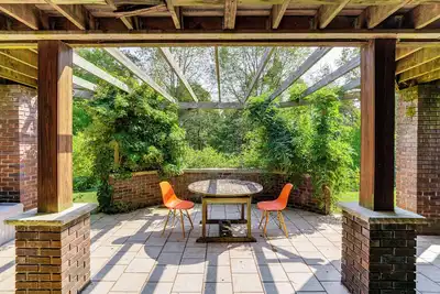 Image de Home w/ Fire Pit, Near Downtown Hudson + Skiing!