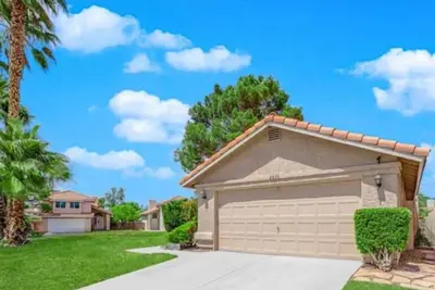 Image de Great House Unique Location 2 bed 2 baths long term 1 to 12 months