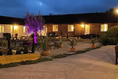 Image de Martingale Cottage Dog Friendly – Small Dog