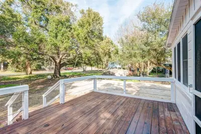 Image de Authentic 1940's renovated Folly cottage!