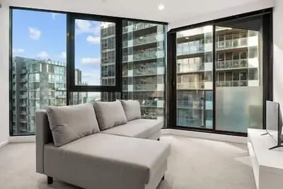 Image de Stunning City Views! Walk to Crown / Yarra River