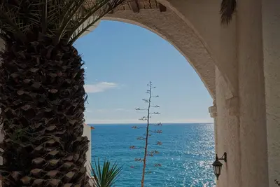 Image de In front of the sea in Sitges