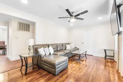 Image de Spacious Private Retreat Near Greensboro & Durham!