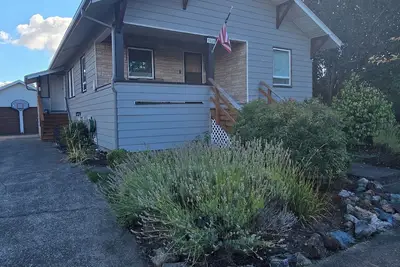 Image de Charming and spacious 2-bedroom house with Ac, WiFi in delightful Albany