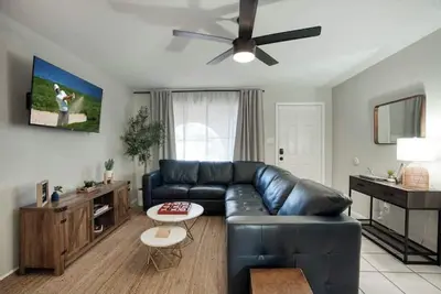 Image de Peoria Retreat w/Grill & Games