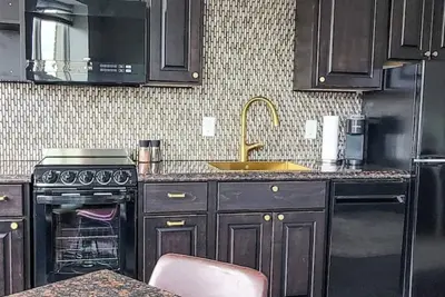 Image de Kewaskum Loft Kettle Moraine Luxury Finishes
