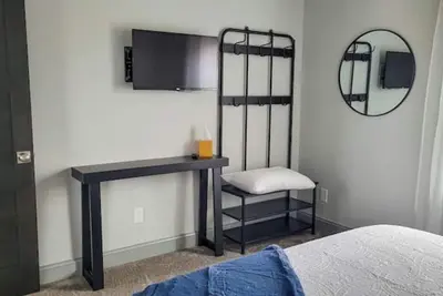 Image de 9/11 Memorial View Kettle Moraine Sleeps 2-3