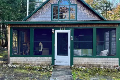 Image de Wildewood Haven - Charming 3-bedroom home located on Long Pond, Rome, Me