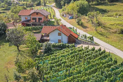 Image de Rainbow Cottage In The Vineyards, Dragatuš, Slovenia