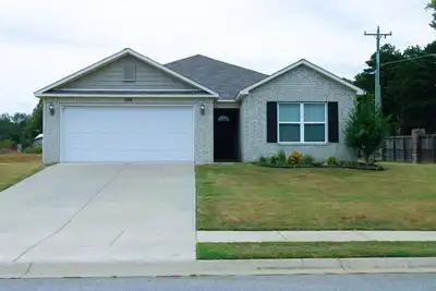 Image de Super Cute Alexander House