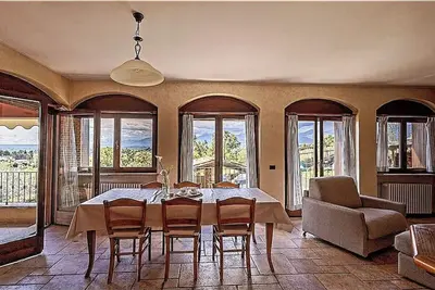 Image de Villa Bruno Selvago in Lessona Barn with Vineyard Exclusive use Pets allowed