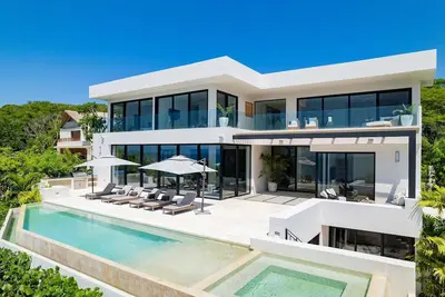 Image de Please Inquire Before Booking – Luxury Villa