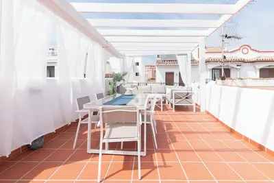 Image de 216 - Charming townhouse in Estepona Old Town