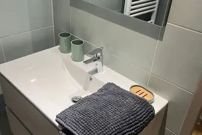 Image de Appartement les anges béarnais, située dans un village médiéval