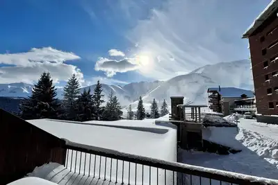 Image de Appartement au pied des pistes avec une spacieuse terrasse ensoleillée - 6 pers