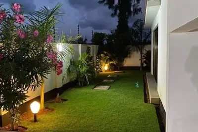Image de 2bedroom ensuite, less than 5min walk to the beach