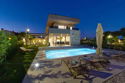 Image de Villa Pieron for 8 people near Pula with heated pool & spa
