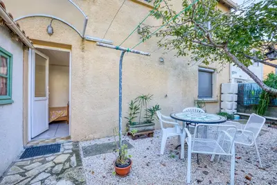 Image de Appartement T2, plain-pied avec Terrasse Privée, Wi-Fi et Climatisation