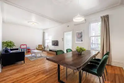 Image de Appartement lumineux situé à Montréal, à proximité du Centre-Ville