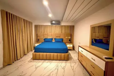 Image de E&F Deluxe Penthouse 3beds nearby Pop Airport
