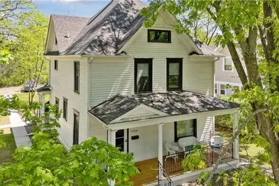 Image de Furnished 3br Corporate Rental, Walk to Downtown Hudson, 21 minutes to St. Paul