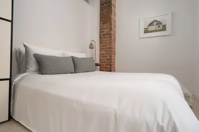 Image de Historic Charm Loft in Castle Lofts
