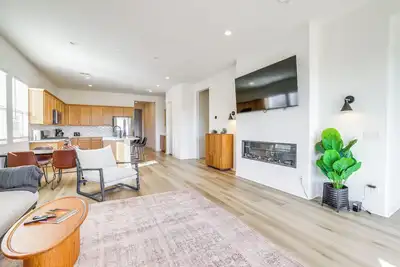 Image de Goodyear Getaway w/ Grill Near Estrella Mountain!