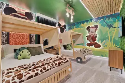 Image de Last Minute Disney! Private Pool, Game Room & Themed Bedrooms. Book Now! #121869