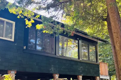 Image de Muskoka waterfront cottage Birkswyld Mary Lake