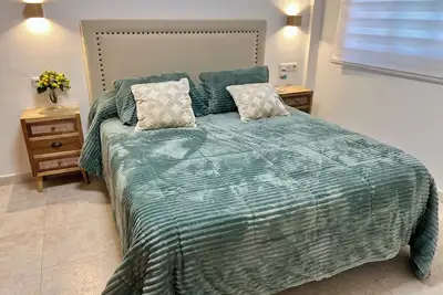 Image de Piso en el Corazón de Águilas con Aire Acondicionado y Wifi