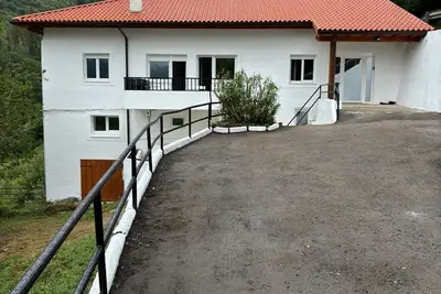 Image de Fantástico Retiro Rural en el Corazón de Euskadi