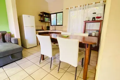 Image de 2 bdrm 2 bath Colibri Walk to the Beach!